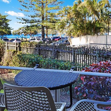 Pacific Regis Beachfront Holiday Apartments Gold Coast Buitenkant foto