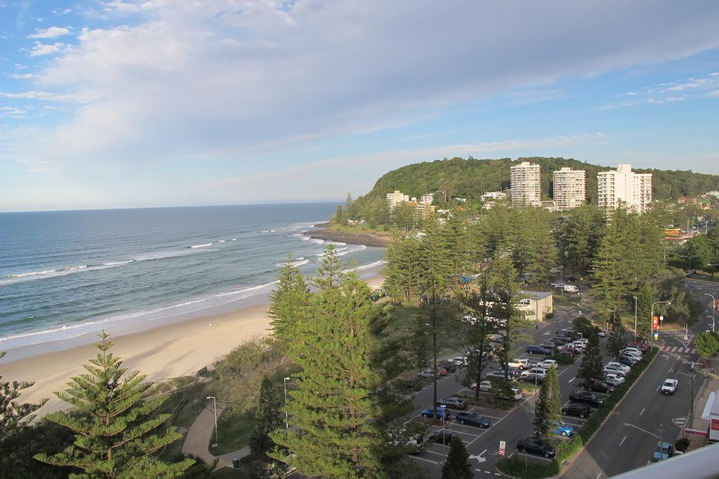 Pacific Regis Beachfront Holiday Apartments Gold Coast Buitenkant foto