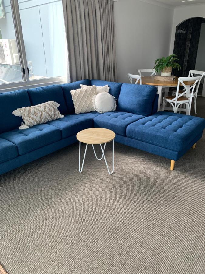 Pacific Regis Beachfront Holiday Apartments Gold Coast Buitenkant foto
