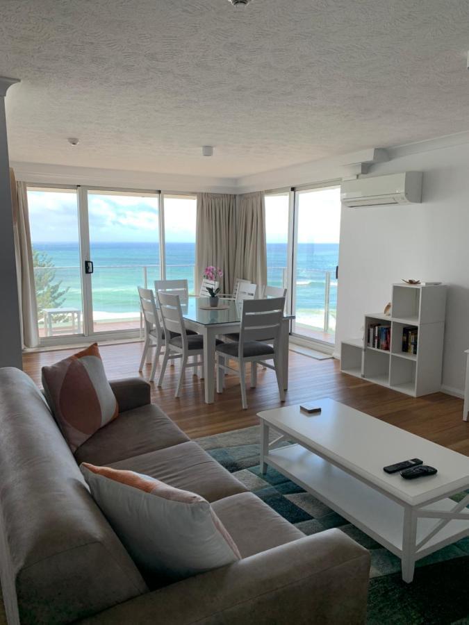 Pacific Regis Beachfront Holiday Apartments Gold Coast Buitenkant foto