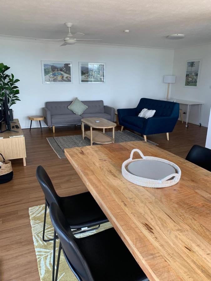 Pacific Regis Beachfront Holiday Apartments Gold Coast Buitenkant foto