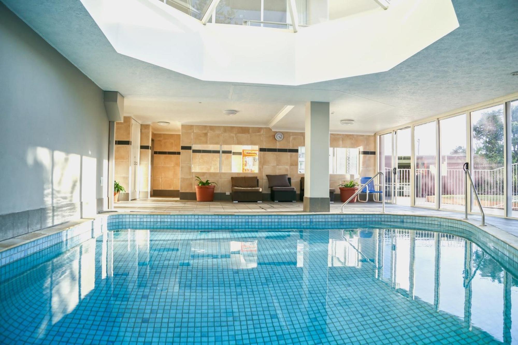 Pacific Regis Beachfront Holiday Apartments Gold Coast Buitenkant foto