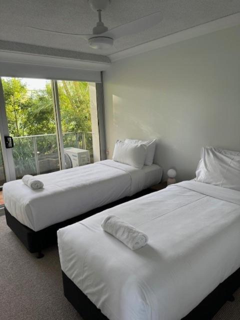 Pacific Regis Beachfront Holiday Apartments Gold Coast Buitenkant foto