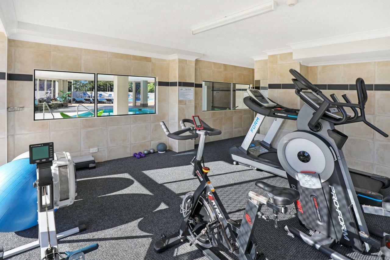 Pacific Regis Beachfront Holiday Apartments Gold Coast Buitenkant foto