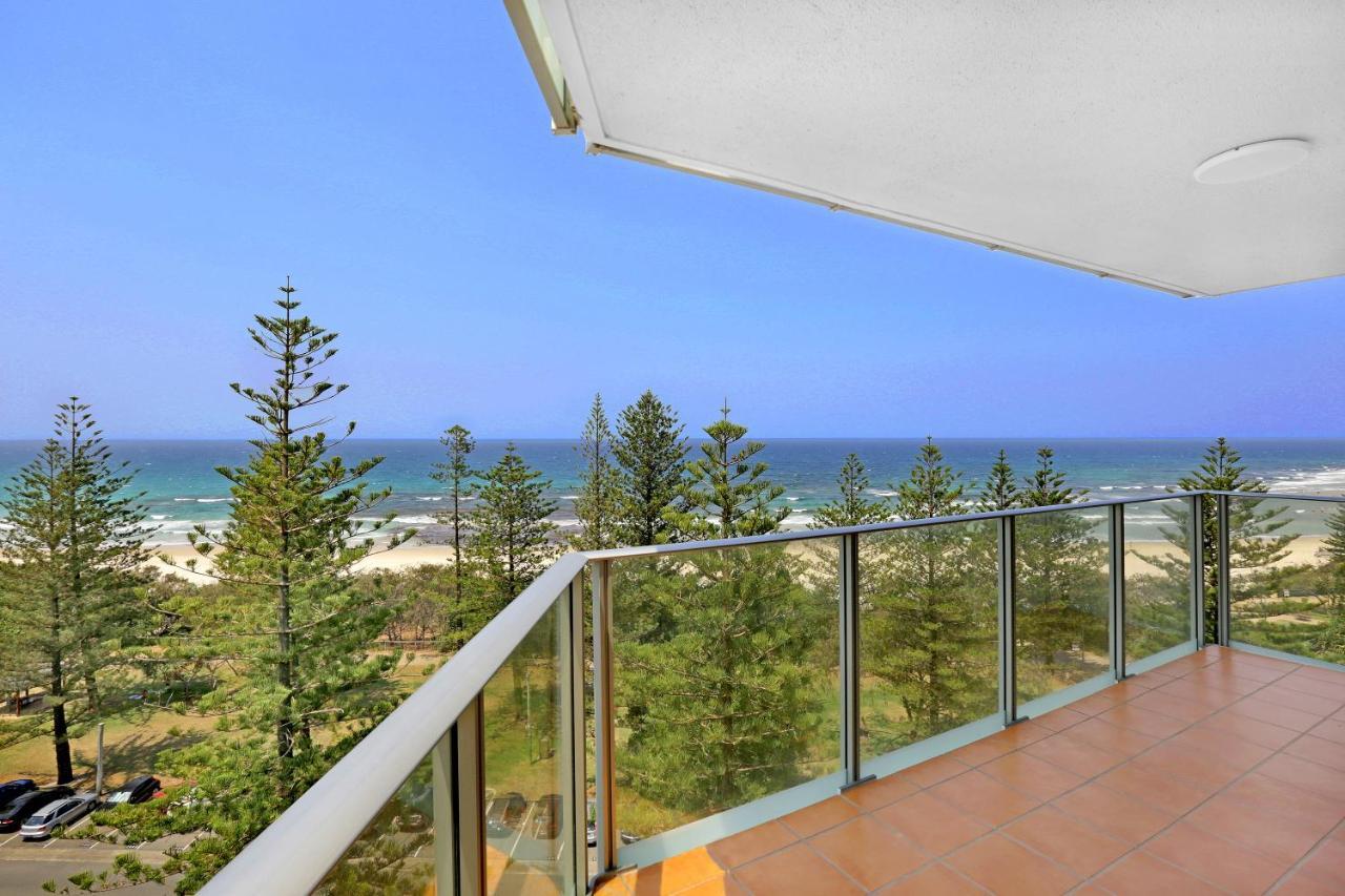 Pacific Regis Beachfront Holiday Apartments Gold Coast Buitenkant foto